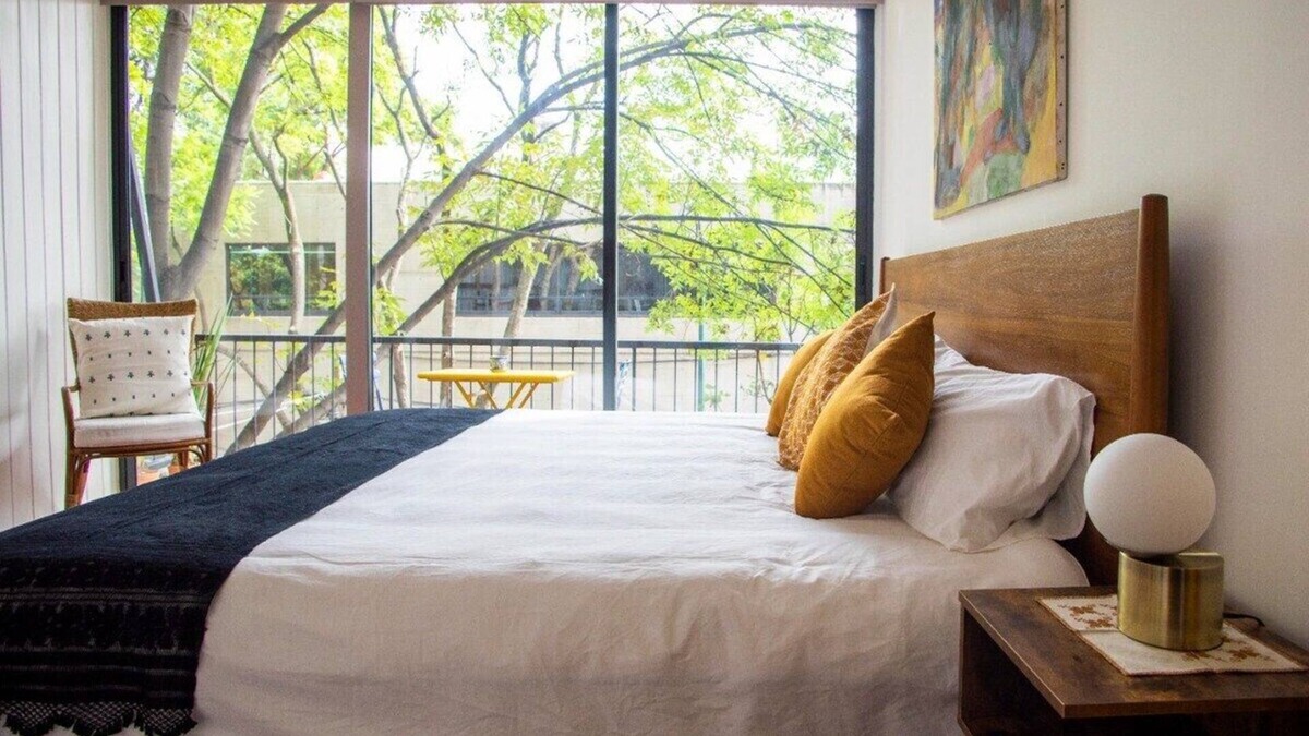 San Miguel Chapultepec Apartment | BEAUTIFUL ART & APARTMENT AT THE HEART OF CDMX