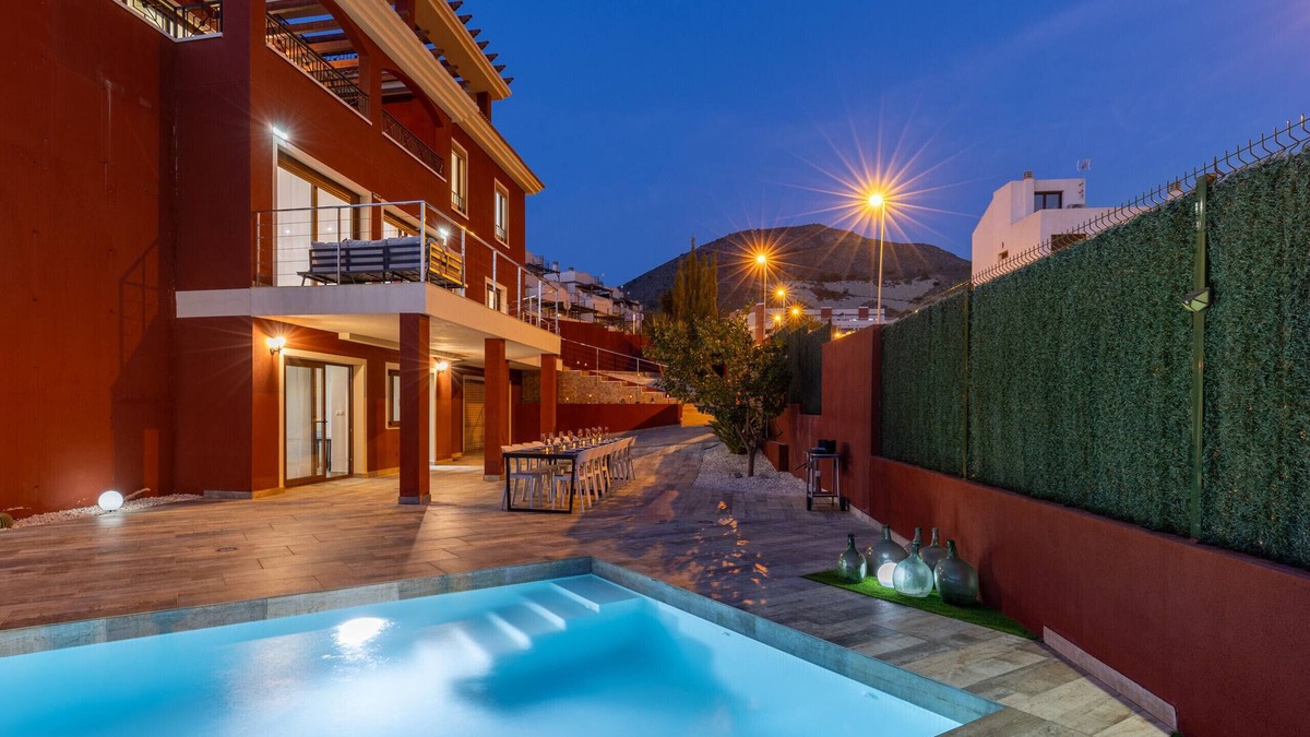 Finestrat Villa | Beautiful Bay Views by Fidalsa