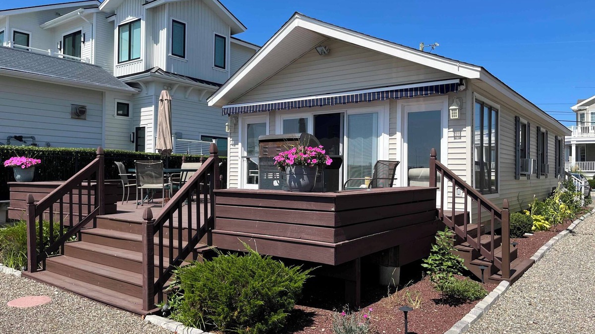 Cape May Court House House | Beautiful Bayfront Home with Two Boat Slips near the Best of Avalon!