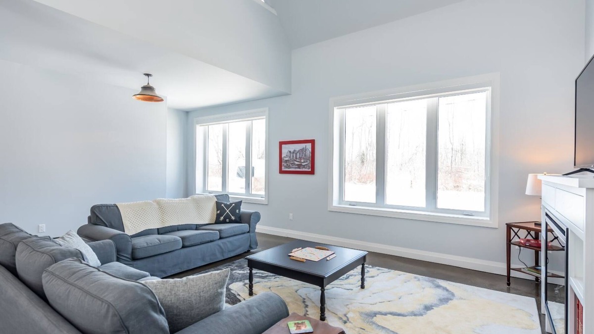 Dunnville House | Beautiful beach house with everything you'd ever need to just show up and relax.