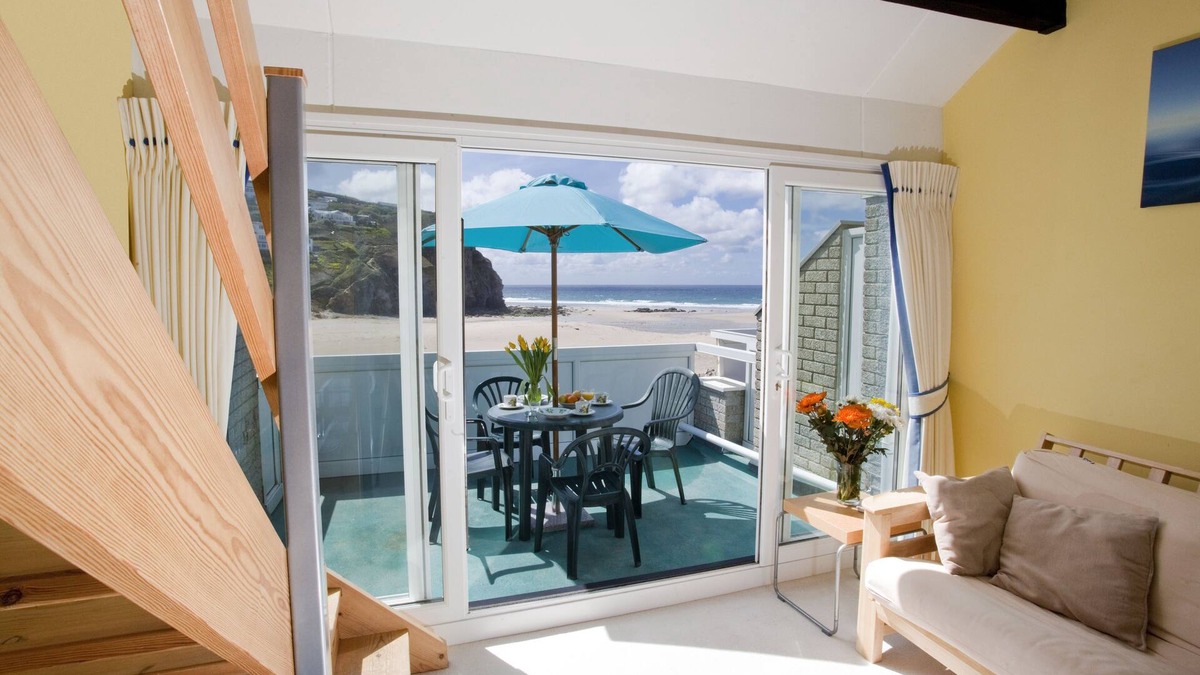 Porthtowan Condo | Beautiful beach view apartment in Porthtowan, lovely sandy beach, sleeps 4