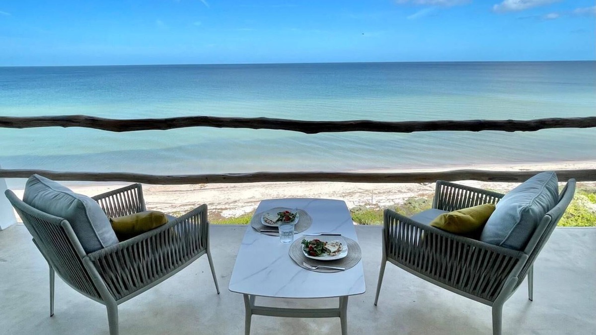 Yucatan Peninsula Apartment | Beautiful beachfront apartment