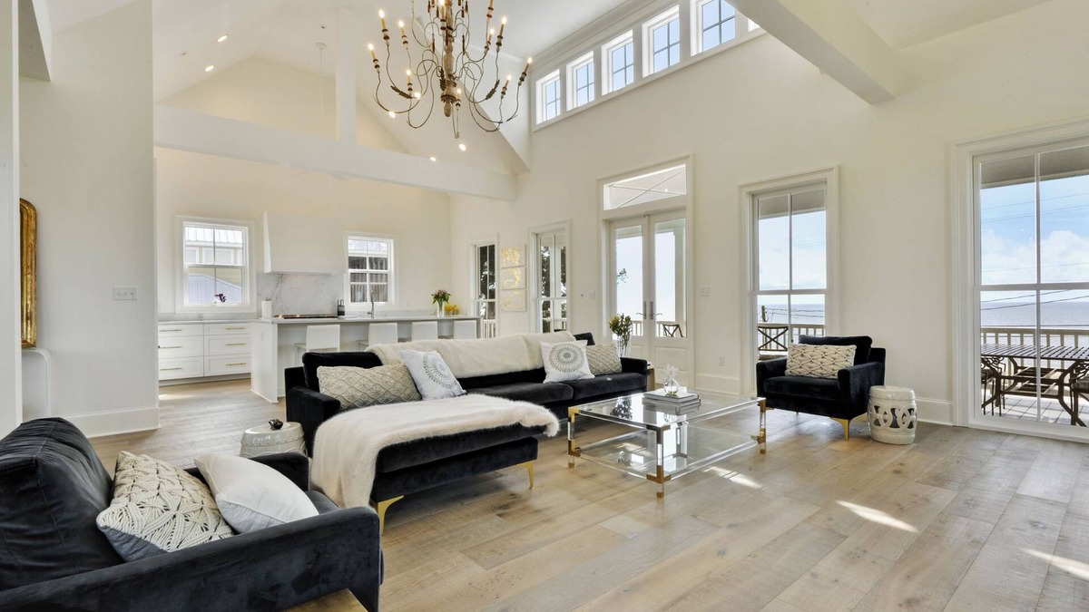 Waveland House | Beautiful Beachfront Home! Enjoy the Best of Waveland and Bay St Louis