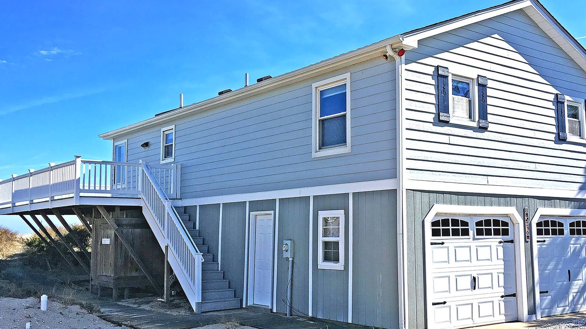 Broadkill Beach House | Beautiful Beachfront Retreat on Broadkill Beach. Perfect for couples & families.