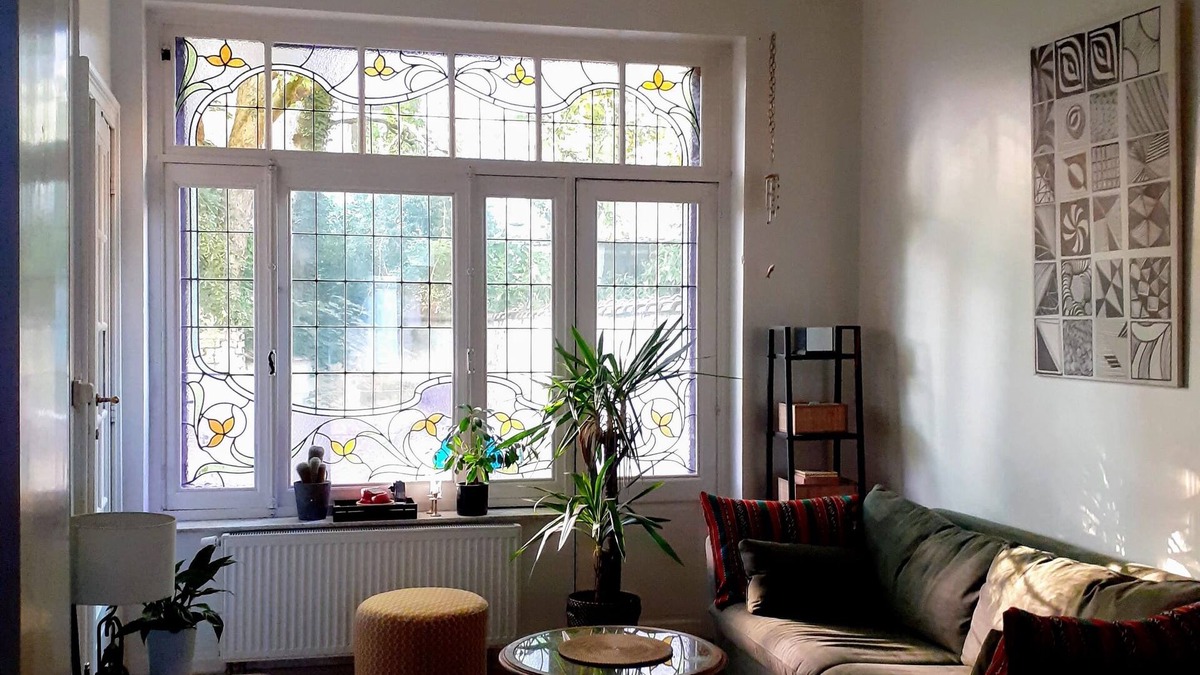 Plasky House | Beautiful Belle-Epoque apartment near EU, NATO & RTBF/VRT