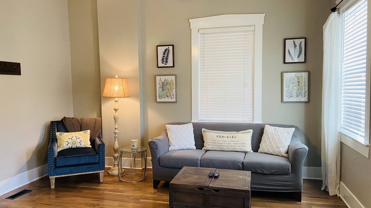 St. Charles Historic District House | Beautiful Benton Beauty