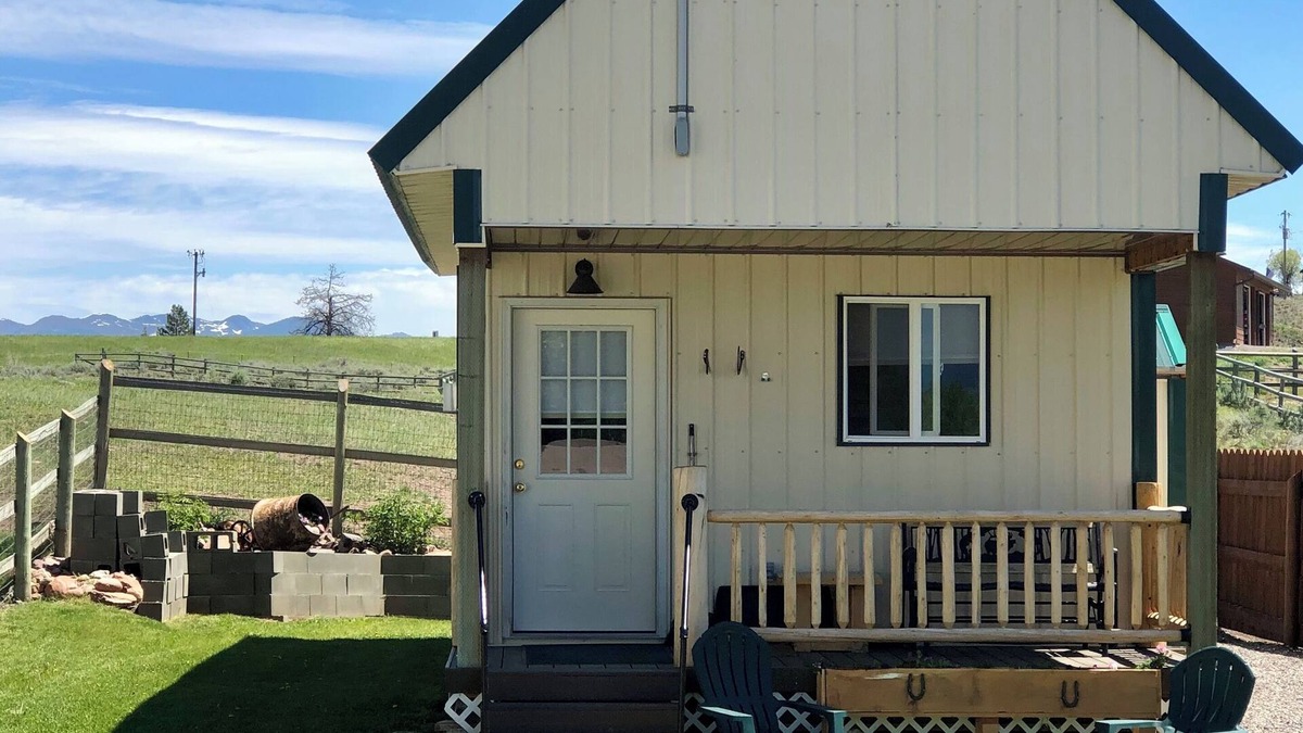 Ovando Cabin | Beautiful Blackfoot Valley in Montana