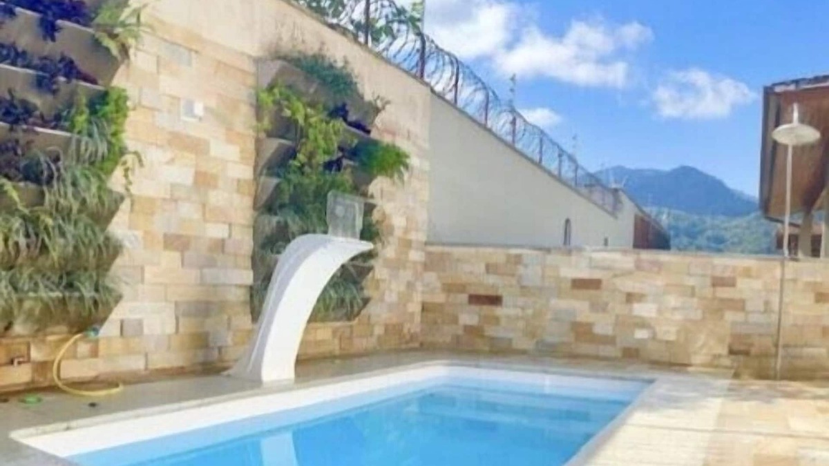 Horto House | Beautiful country house with pool on the beach (24-hour gated community)