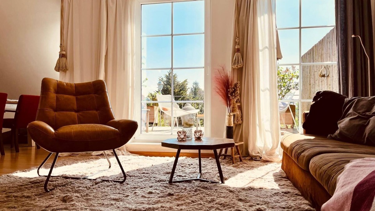 Refrath Apartment | Beautiful bright terrace apartment at the forest 15 min in cologne.