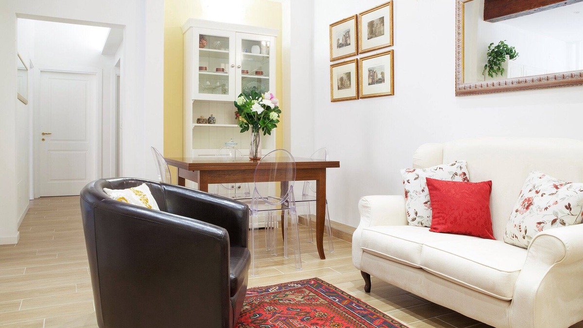 Historic Center Apartment | Beautiful, Bright, Spacious in Historic Bologna, great atmosphere, renovated