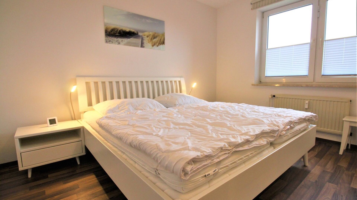 Duhnen Apartment | Beautiful, bright vacation apartment with swimming pool, Residence Kormoran15