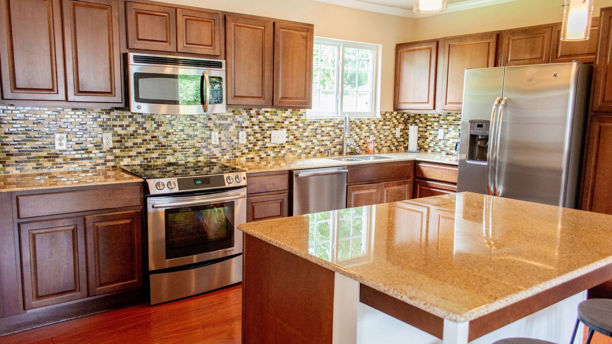 Tulsa House | Beautiful Bungalow by Expo Center, TU & Route 66