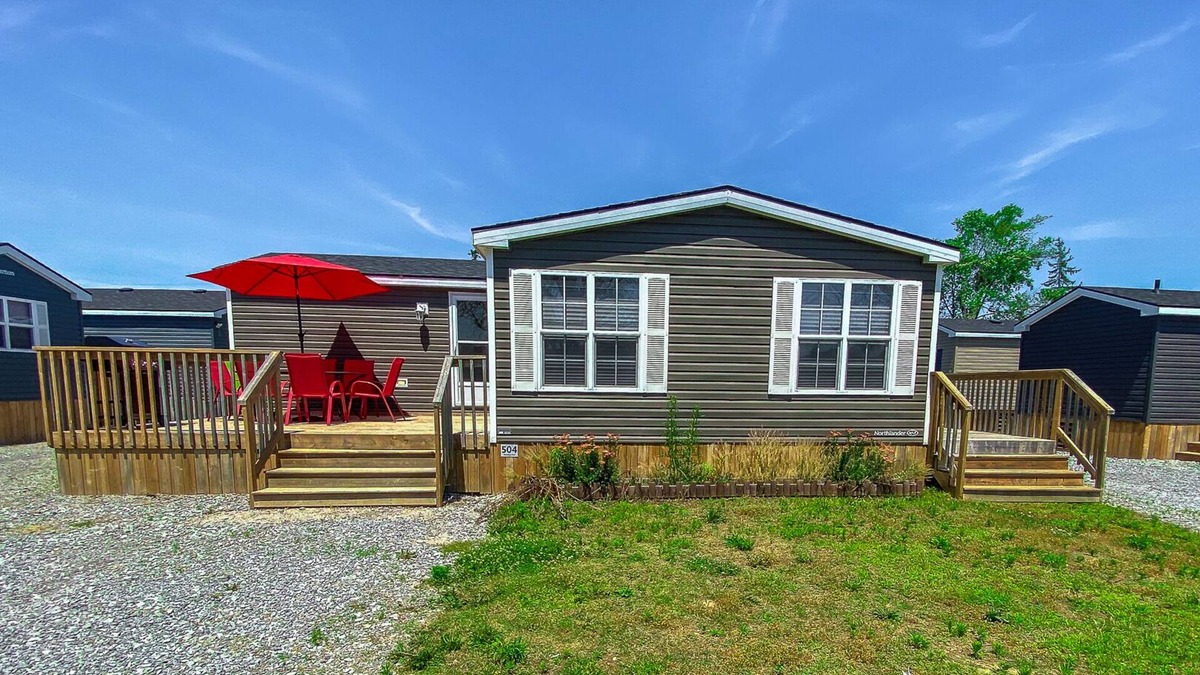 Niagara-on-the-Lake Cottage | Beautiful Cottage (504) in Vineyards of Niagara on the lake