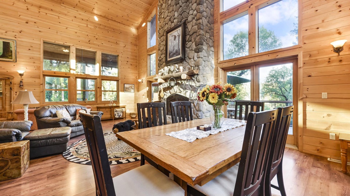Placerville House | Beautiful Cabin in the Woods - Near Jenkinson Lake