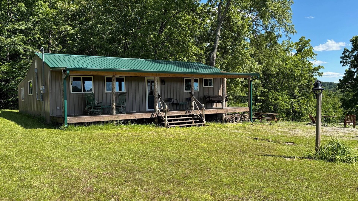 Mount Vernon Cabin | Beautiful Cabin Nestled in a Peaceful Wooded Setting with a Scenic Pond.