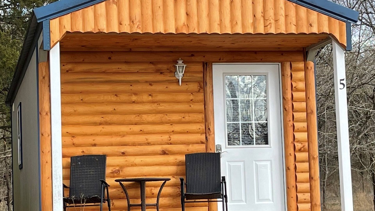 Waynesville Cabin | Beautiful Cabin Sleeps 2