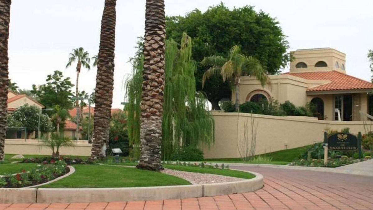 Scottsdale Ranch Condo | Beautiful Casita in the Racquet Club at Scottsdale Ranch