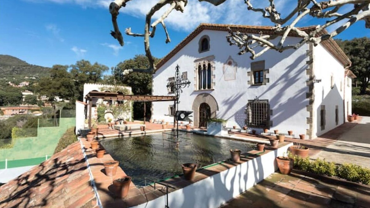 Arenys de Munt House | Beautiful Catalan Masía 12pax+40min Barcelona+pool