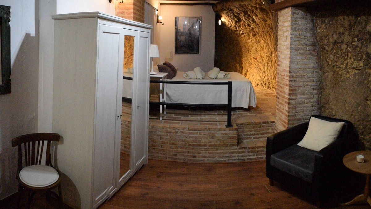 Penaflor House | Beautiful cave house with charm