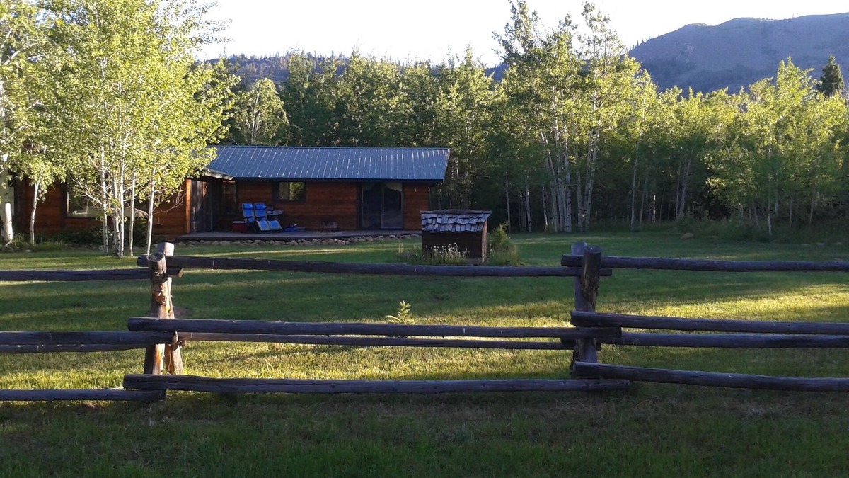 Boulder House | Beautiful Cedar Cabin At Boulder Lake Estates