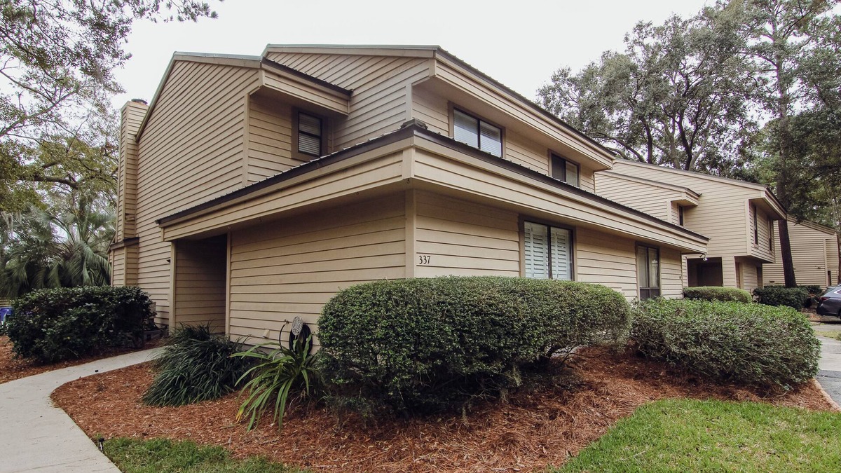 Epworth Acres House | Beautiful Centrally Located Getaway