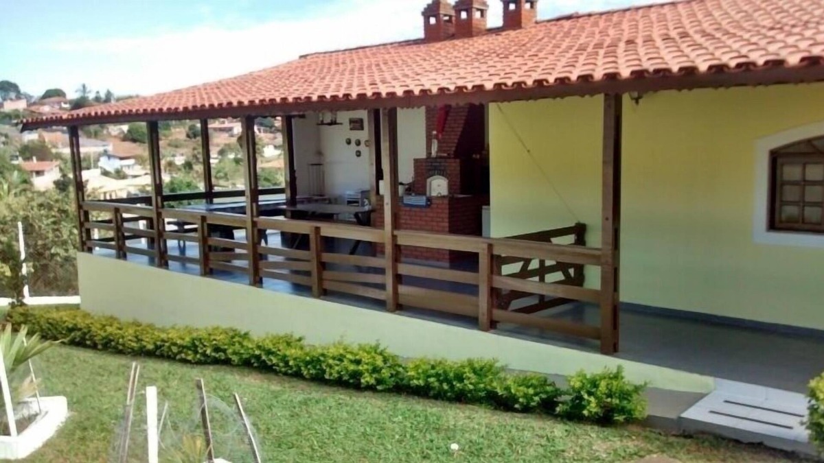 Chacaras Fernao Dias House | beautiful chacara, swimming pool, sauna, party room, barbecue, pizza oven,