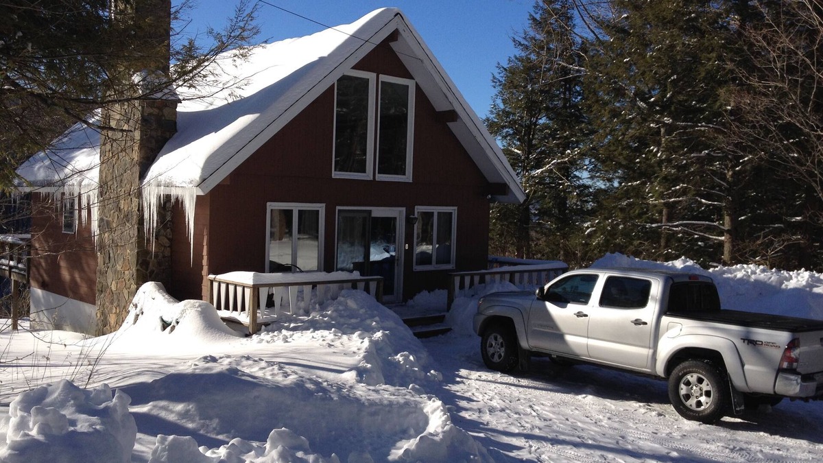 Stratton and Bromley Ski Areas Ski Chalet | Beautiful Chalet For All Seasons