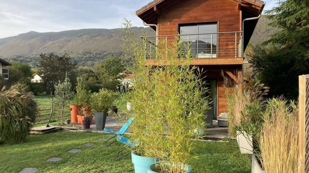 Cessenaz Ski Chalet | Beautiful chalet on Lake Annecy, with SPA terrace and magical mountain view