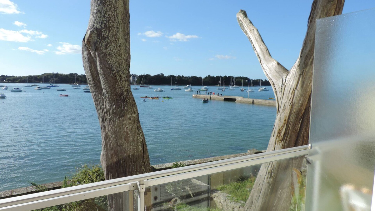 Finistere Apartment | Beautiful, comfortable apartment with stunning sea view
