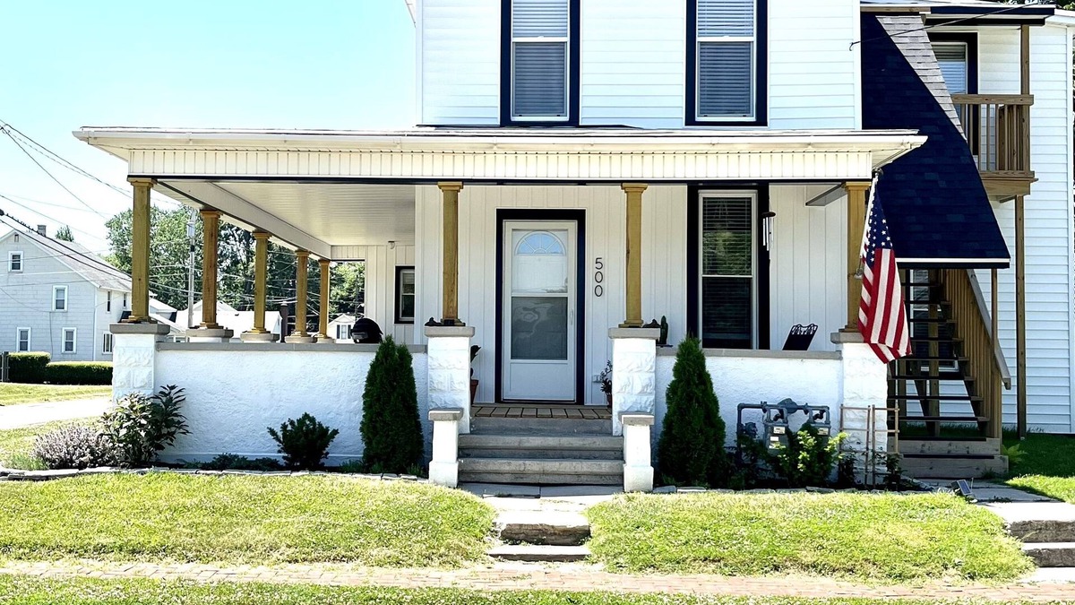 Findlay House | Beautiful & Comfortable One Bedroom/One Bathroom