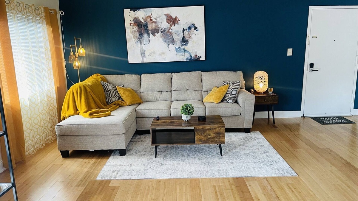 Aspen Hill Apartment | Beautiful Condo near Downtown Silver Spring - 20%off NOW!!!