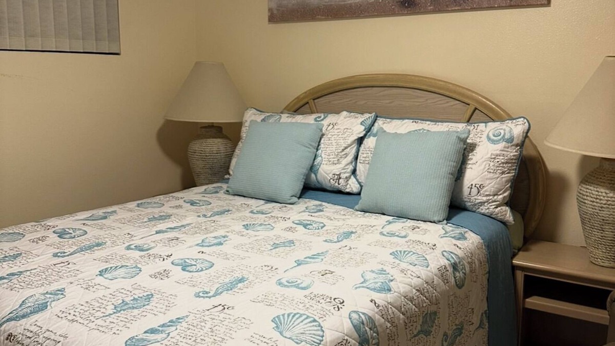 Indian Shores Condo | beautiful condo in beach with huge balcony.