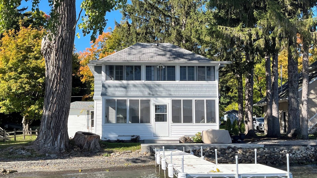 Conesus House | Beautiful Conesus Cottage