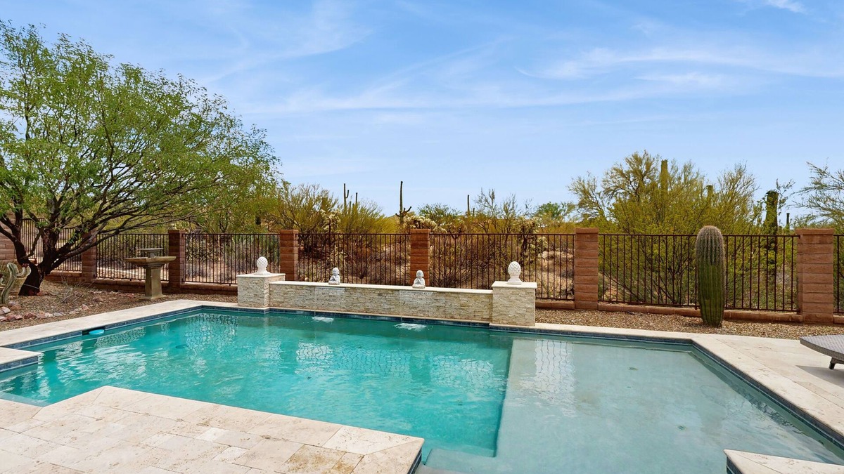 Dove Mountain House | Beautiful contemporary home with gorgeous views, private pool, & gas grill