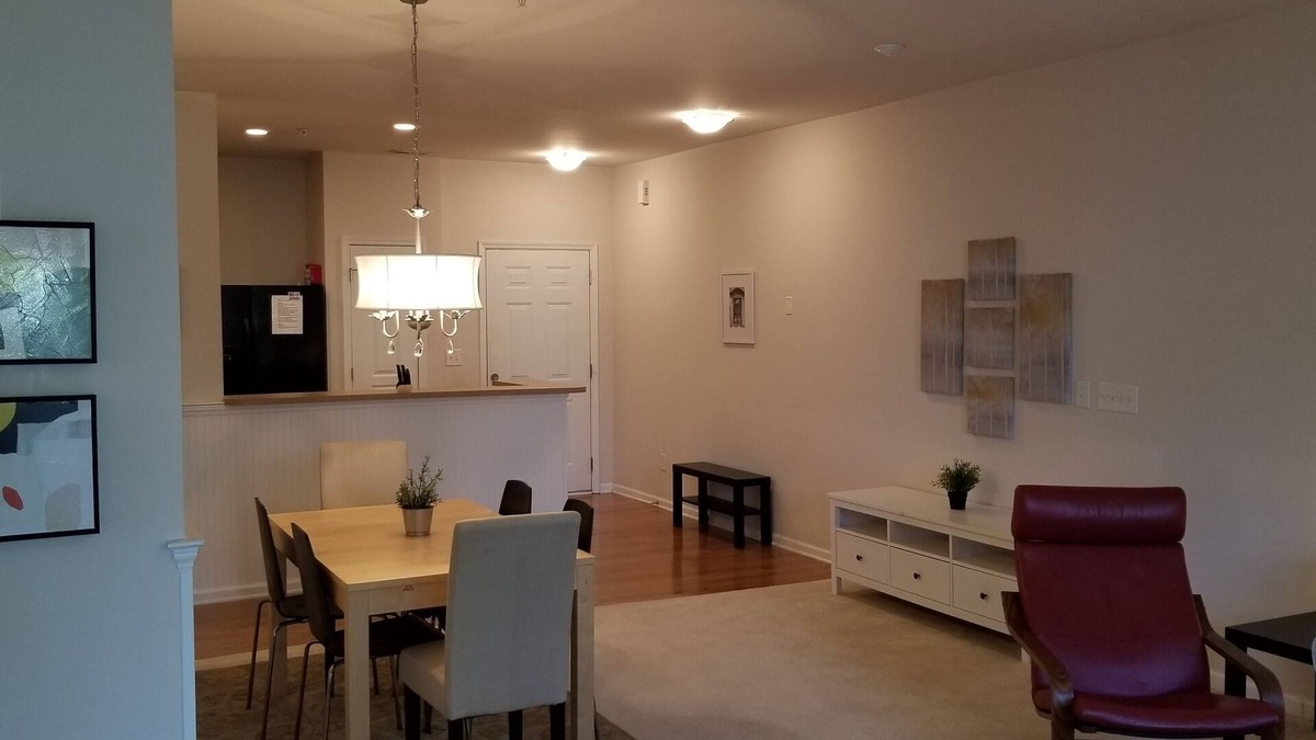 Cornelius Condo | Beautiful Cornelius Condo, available for long-term