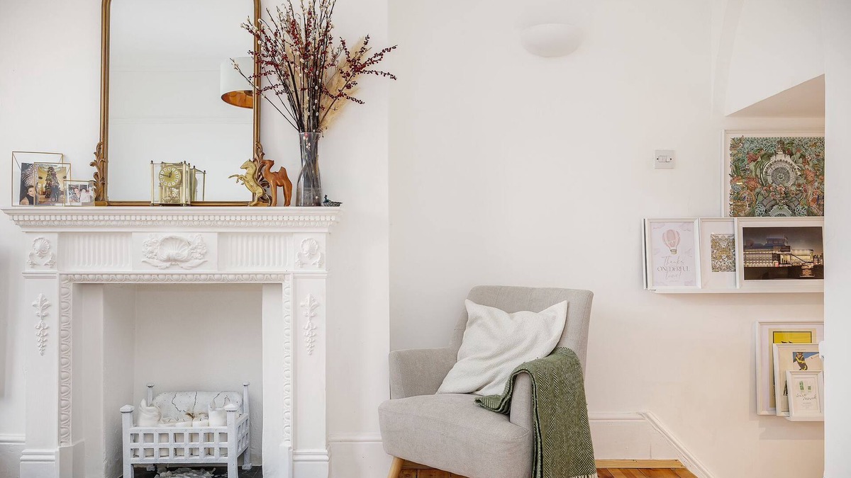 Ladywell Apartment | Beautiful cosy flat overlooking Hilly Fields park in Brockley & near to stations