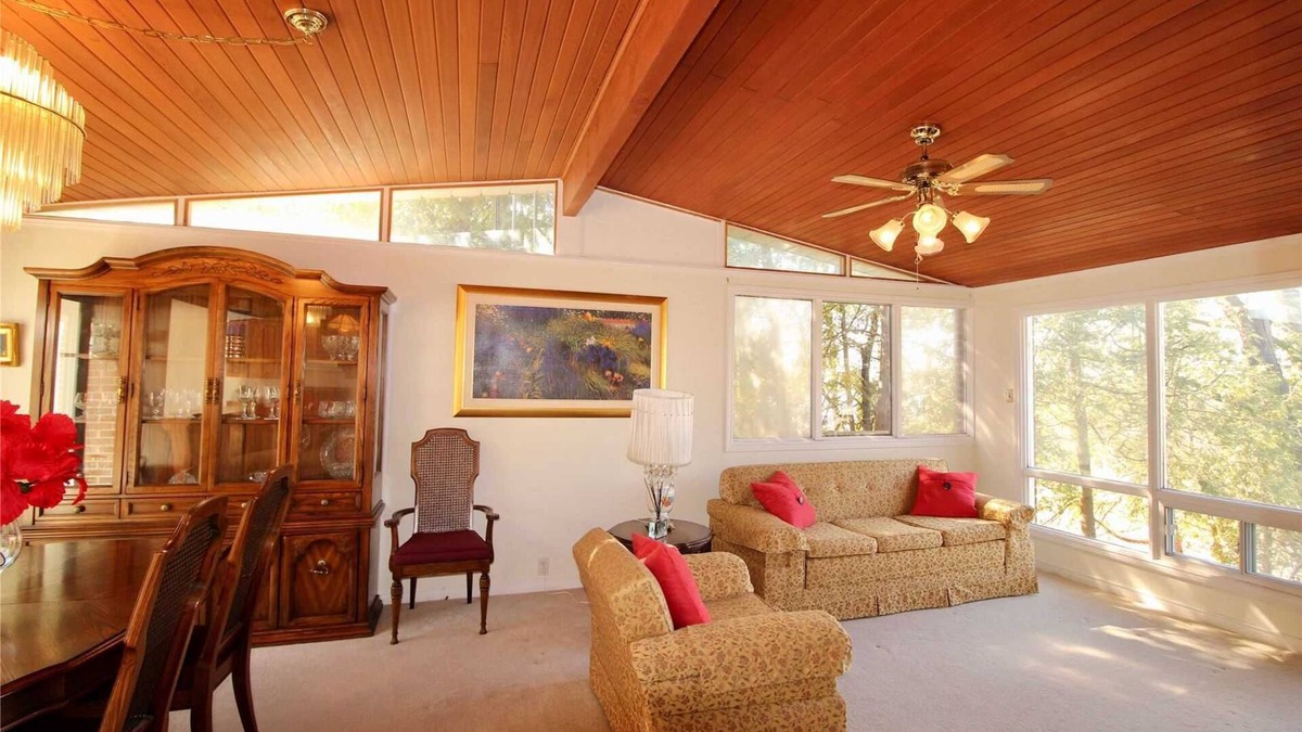 Valentia Cottage | Beautiful Country Cottage near Lake Scogog