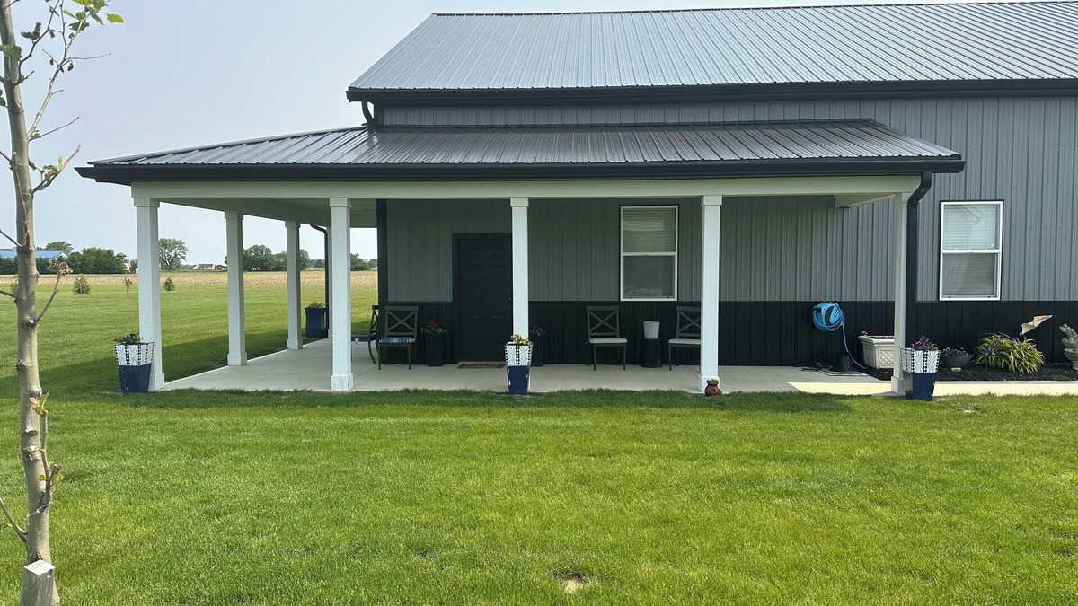 Irwin Apartment | Beautiful Country Setting 1100 Sq. Ft Loft Barn Dominium Apartment all Amenities