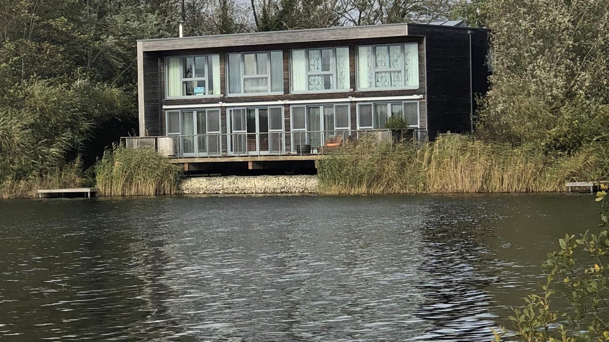 Lechlade House | Beautiful Country Escape