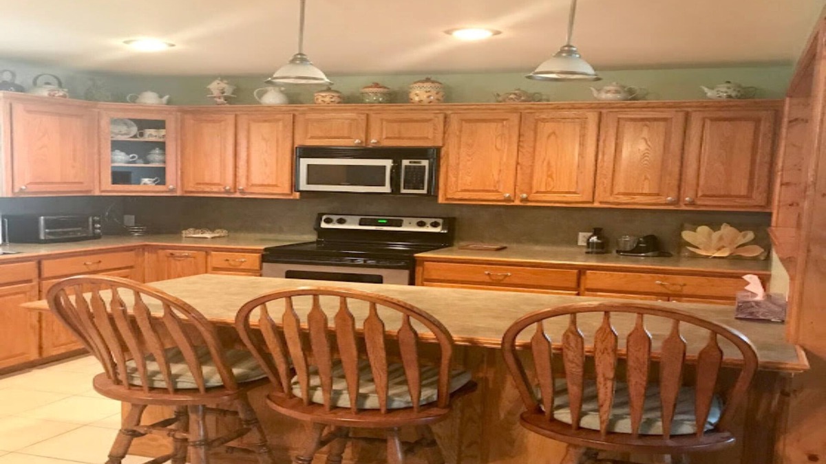 Hawkins House | Beautiful Country Home in the Woods