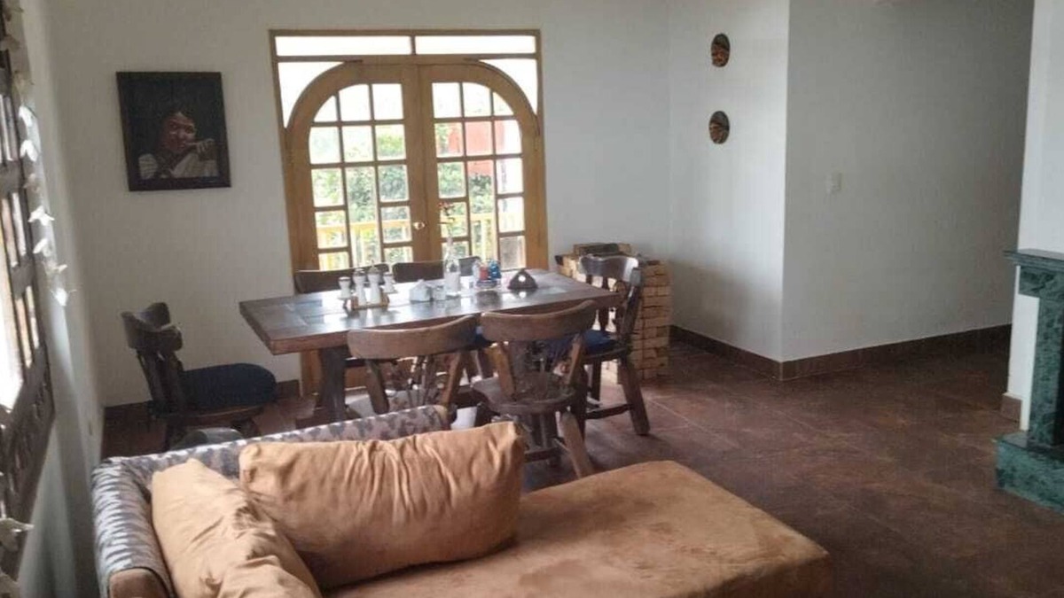 Choachi House | Beautiful country house near Bogota with chimney