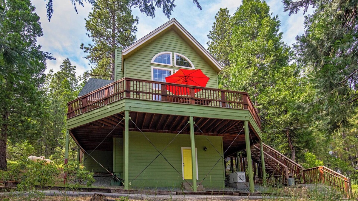 Cold Springs Cabin | Beautiful & Cozy Cabin. Perfect Location, Kid Friendly. Free Starlink WIFI.