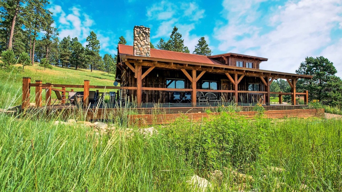 Colonial Pine Hills Cabin | Beautiful Custom Timber Frame Cabin in beautiful Spring Creek Canyon!