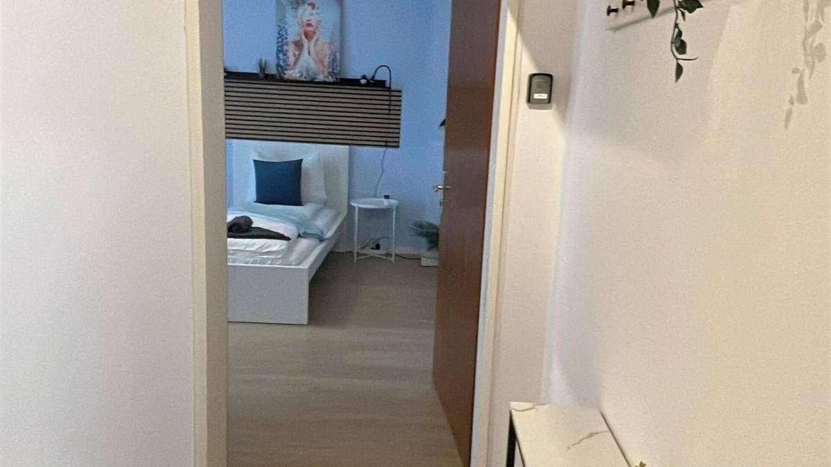 Ludwigshafen-Friesenheim Apartment | Beautiful apartment for up to 5 people