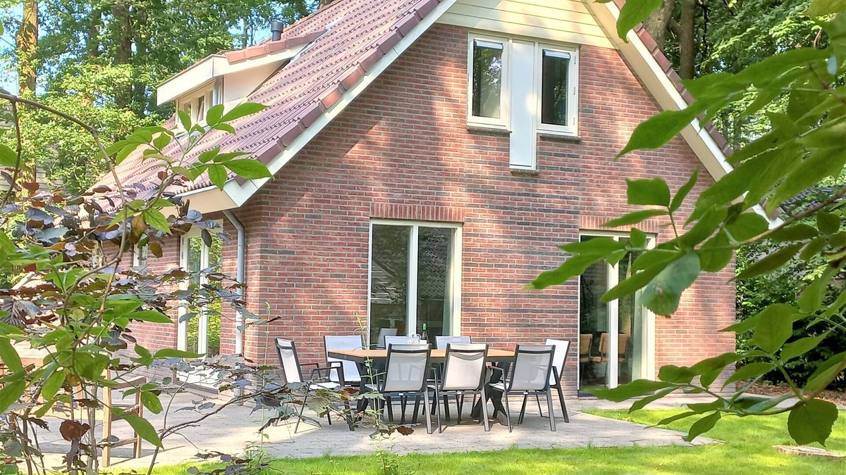 Garderen House | Beautiful detached bungalow for 8 persons in Garderen Veluwe