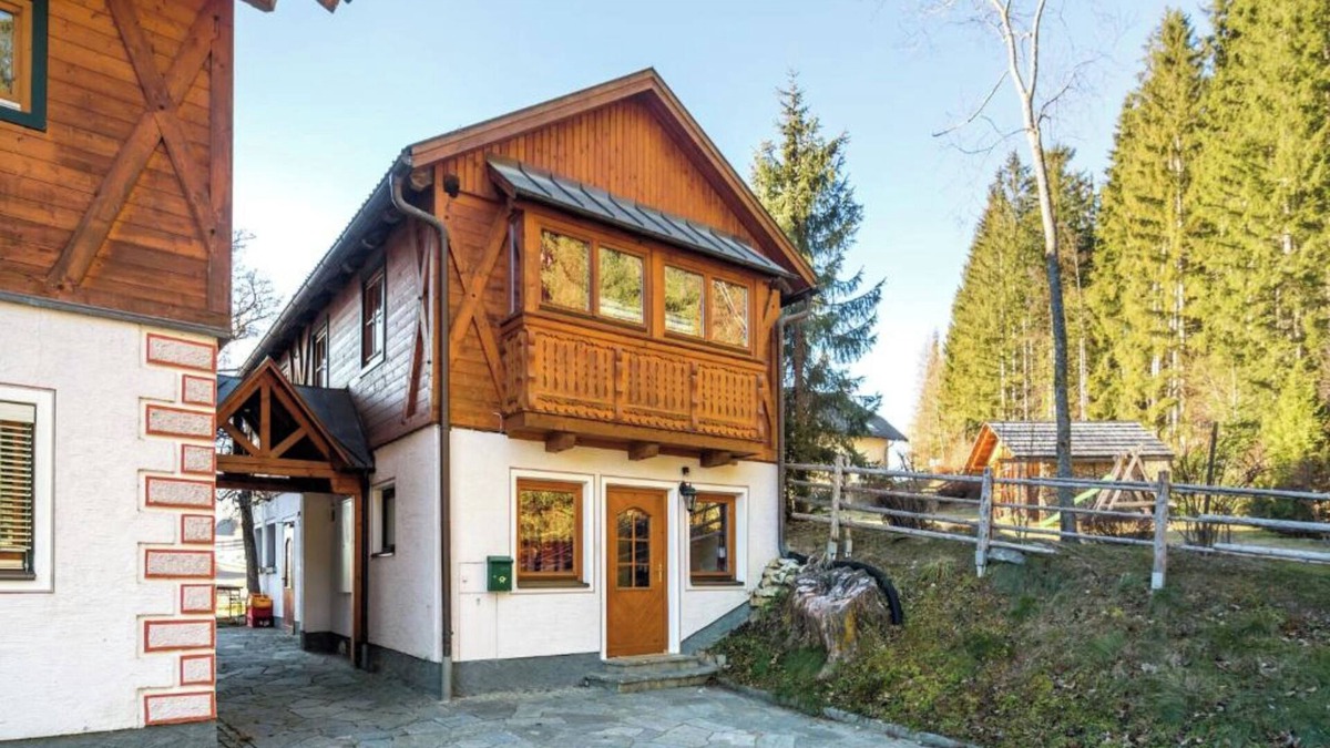 Mariapfarr House | Beautiful detached cottage close to ski resorts