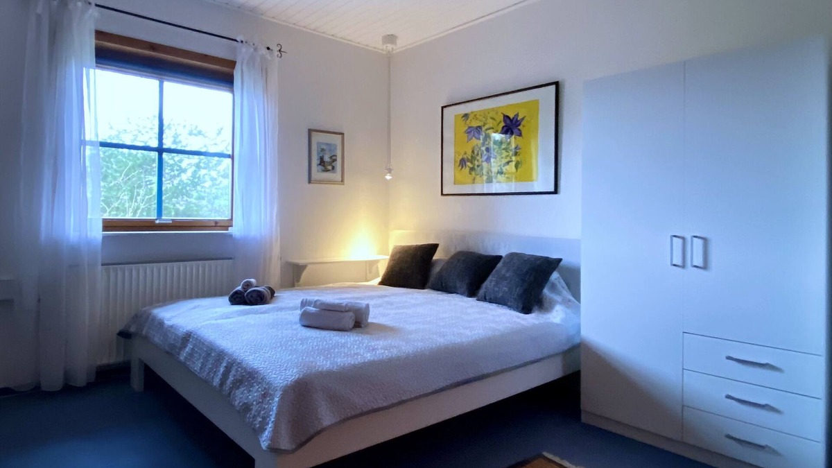 Lehmkuhlen Bed & Breakfast | Beautiful double room - front garden, 1-2 guests, Lepahn Holsteinische-Schweiz