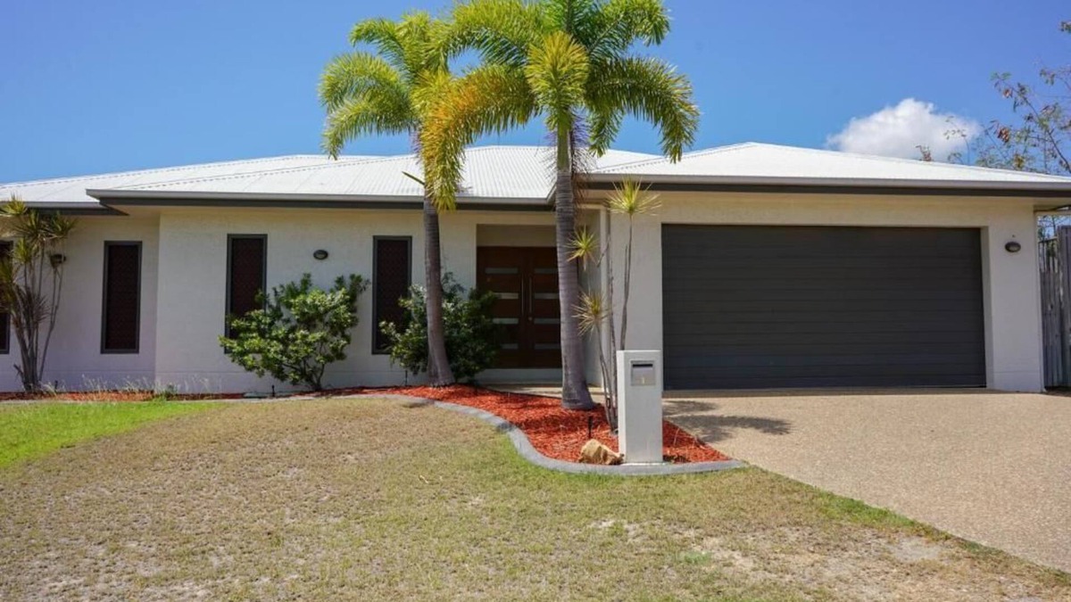 Douglas House | *Beautiful*Douglas* 5BRM ,Stylish Living*
