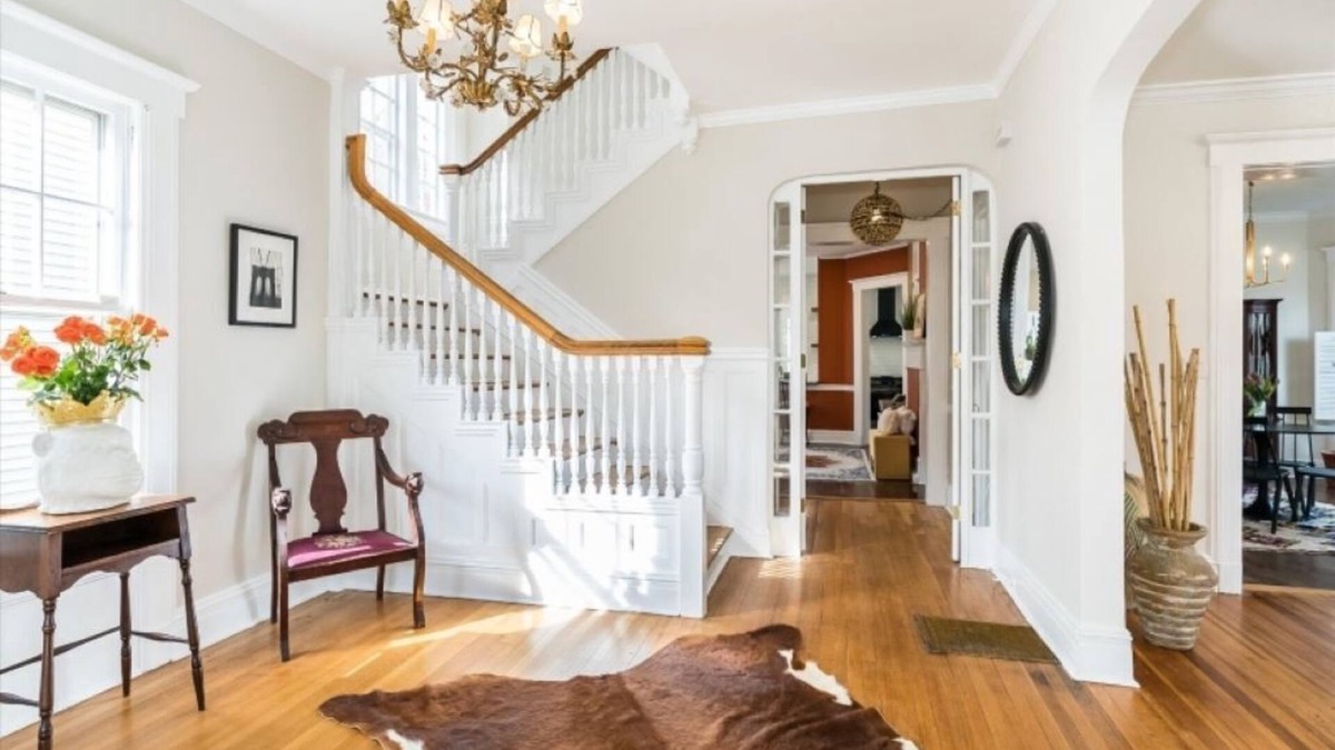 Montclair House | Beautiful Downtown Montclair Victorian 12 miles/35 minutes from Manhattan.