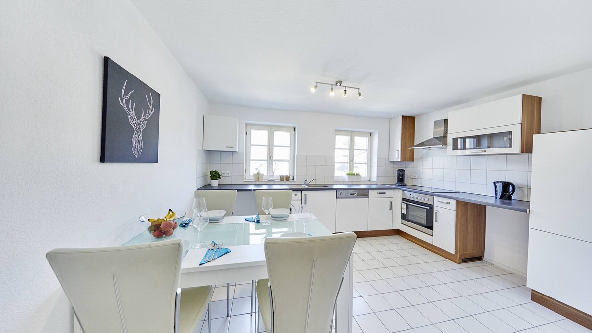 Altdorf Apartment | Beautiful duplex apartment with huge kitchen